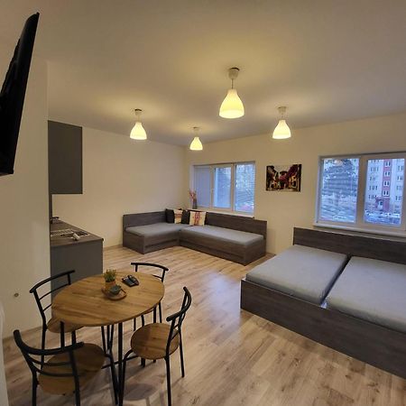 Apartman Nova Bana Exterior foto